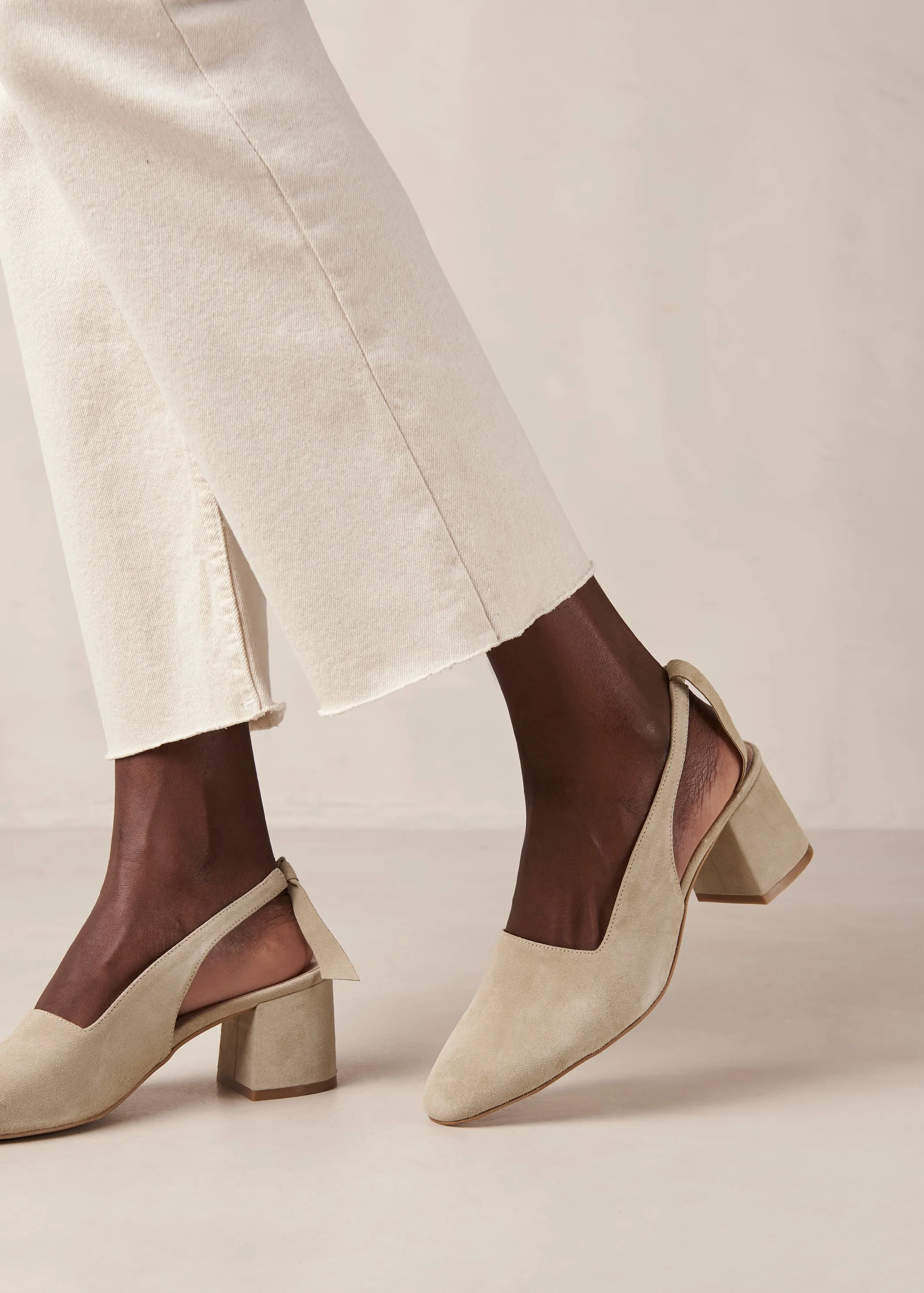 Charlotte Beige Leather Pumps